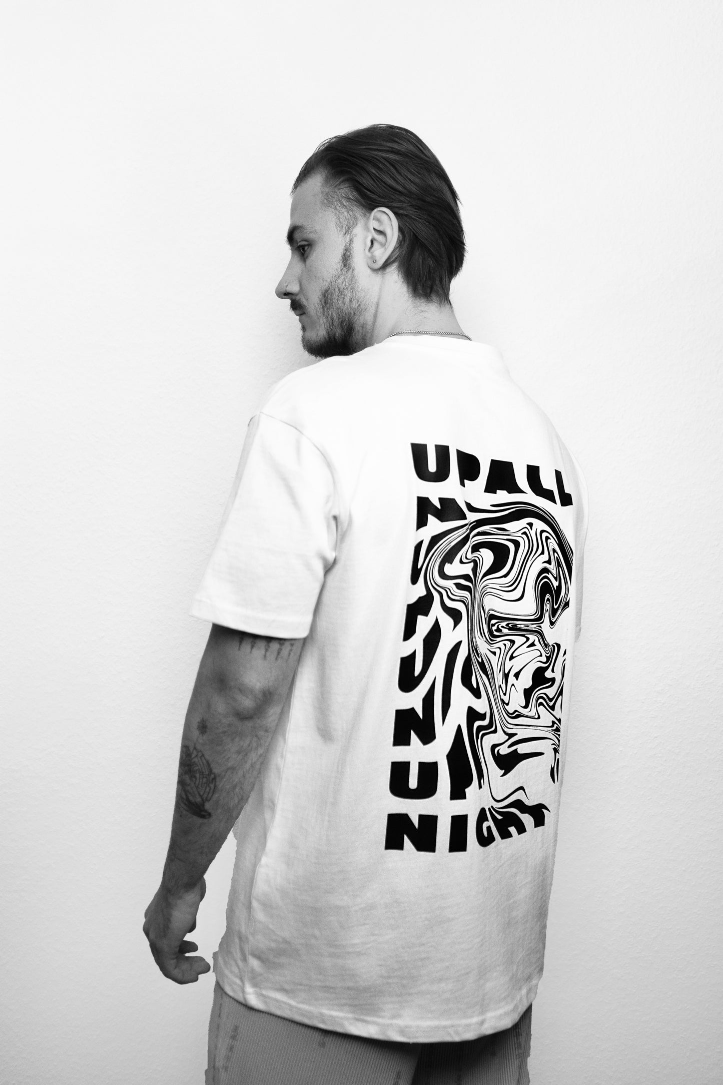 T-Shirt "MONOCHROME"