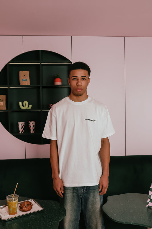 T-Shirt "LATE NIGHTS, FRESH BITES"