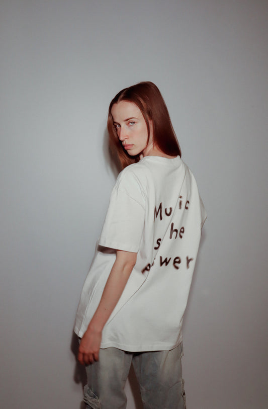 T-Shirt "MUSIC IS THE ANSWER"