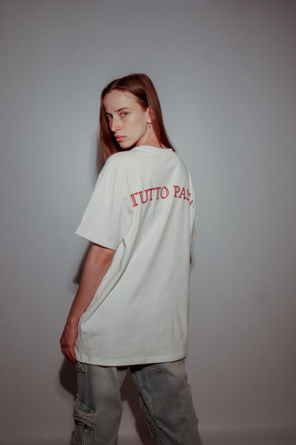 T-Shirt "TUTTO PASSA"