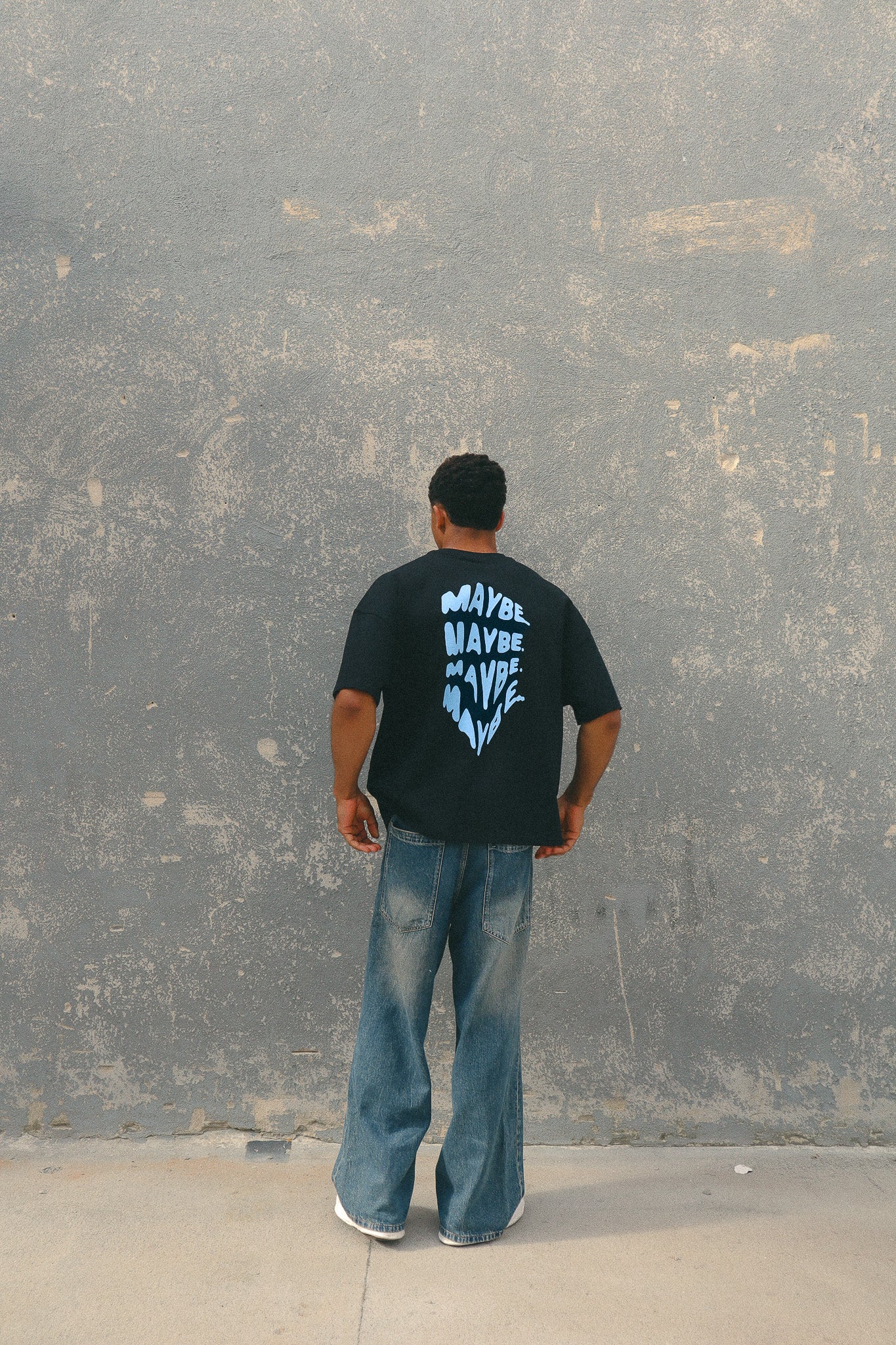 T-Shirt "MAYBE"