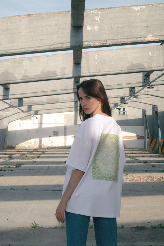 T-Shirt "HIDDEN GARDEN"